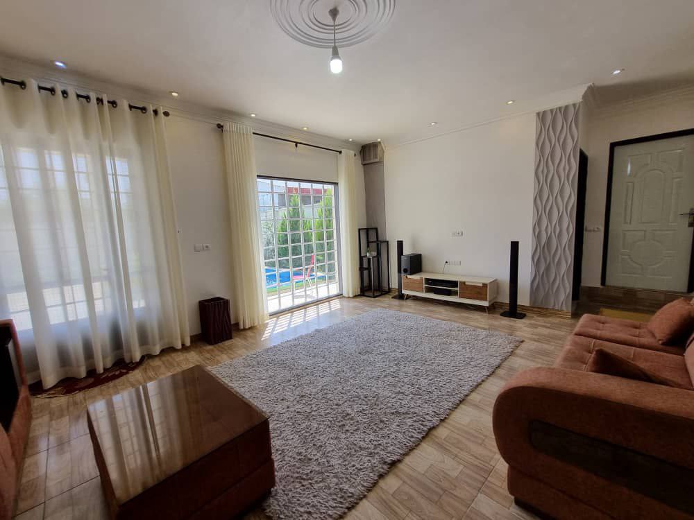 ویلا دوخواب استخر آبگرم