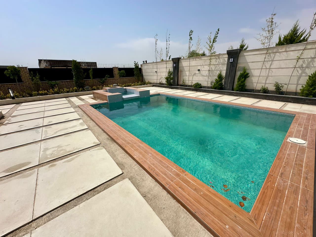 ویلا دوخواب استخر دار(تندیس۲)