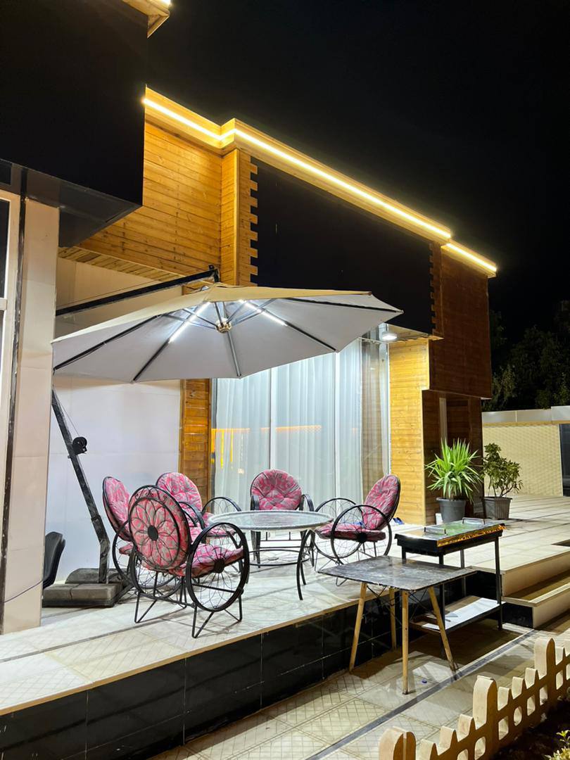 ویلا استخر اب گرم