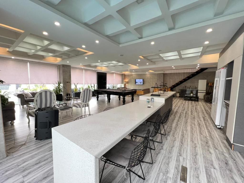 ویلا لاکچری چهارخواب استخر دار