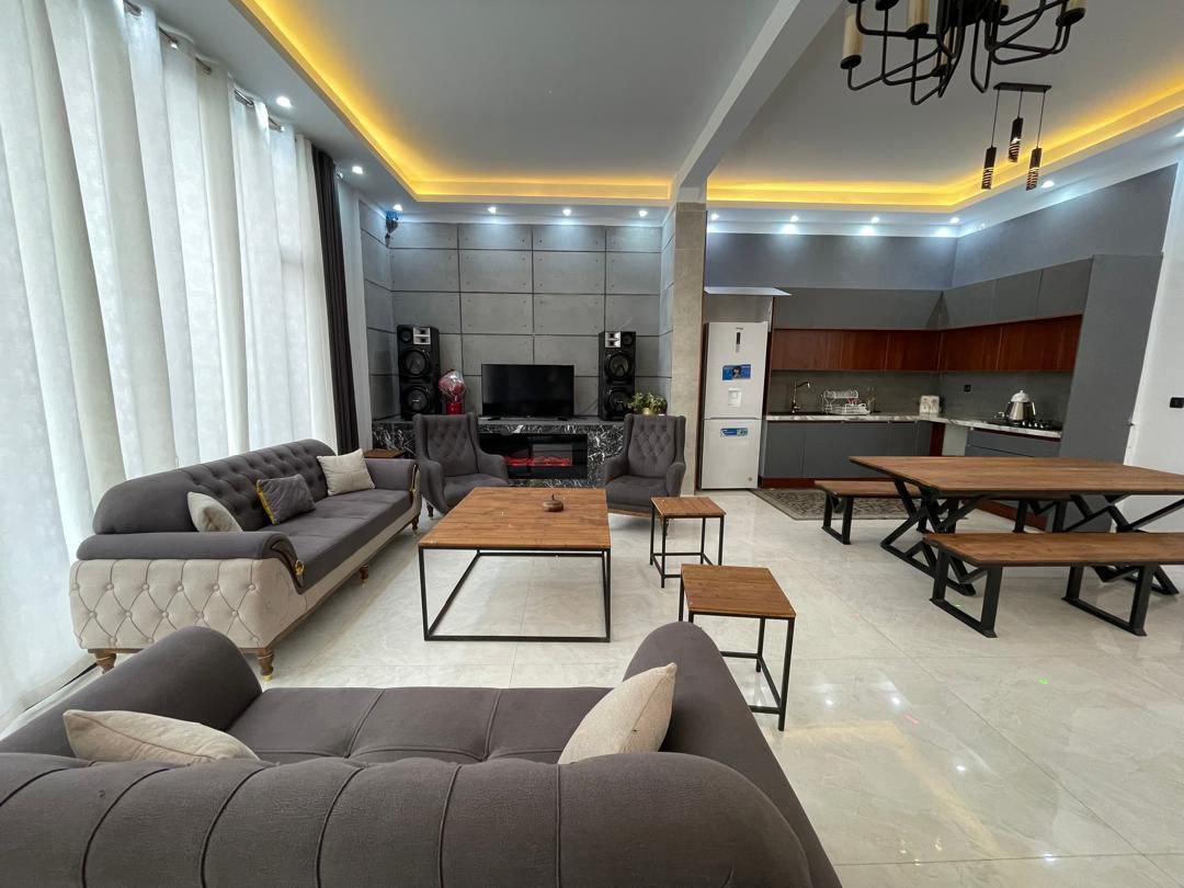 ویلا چهارخواب استخر دار آلوارس