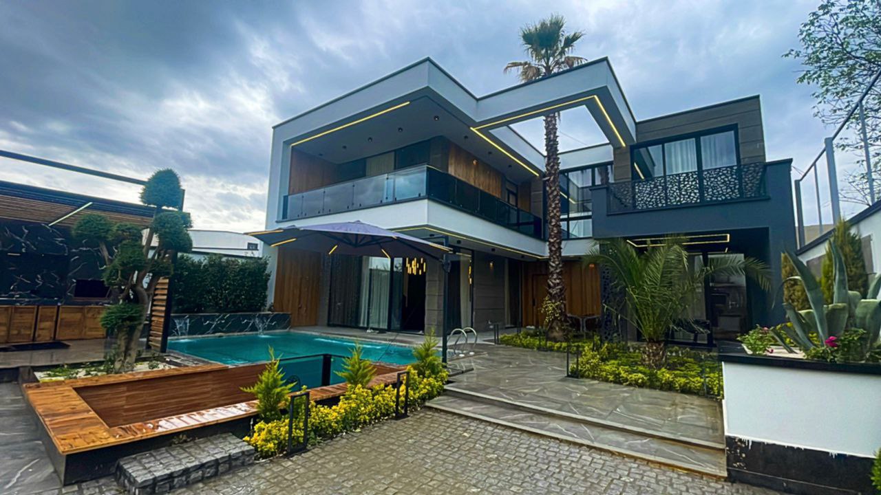 ویلای جذاب و هوشمند یوتاب