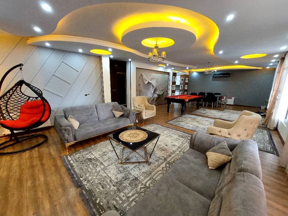 ویلا دوخوابه استخردار آبگرم آرامش سبز