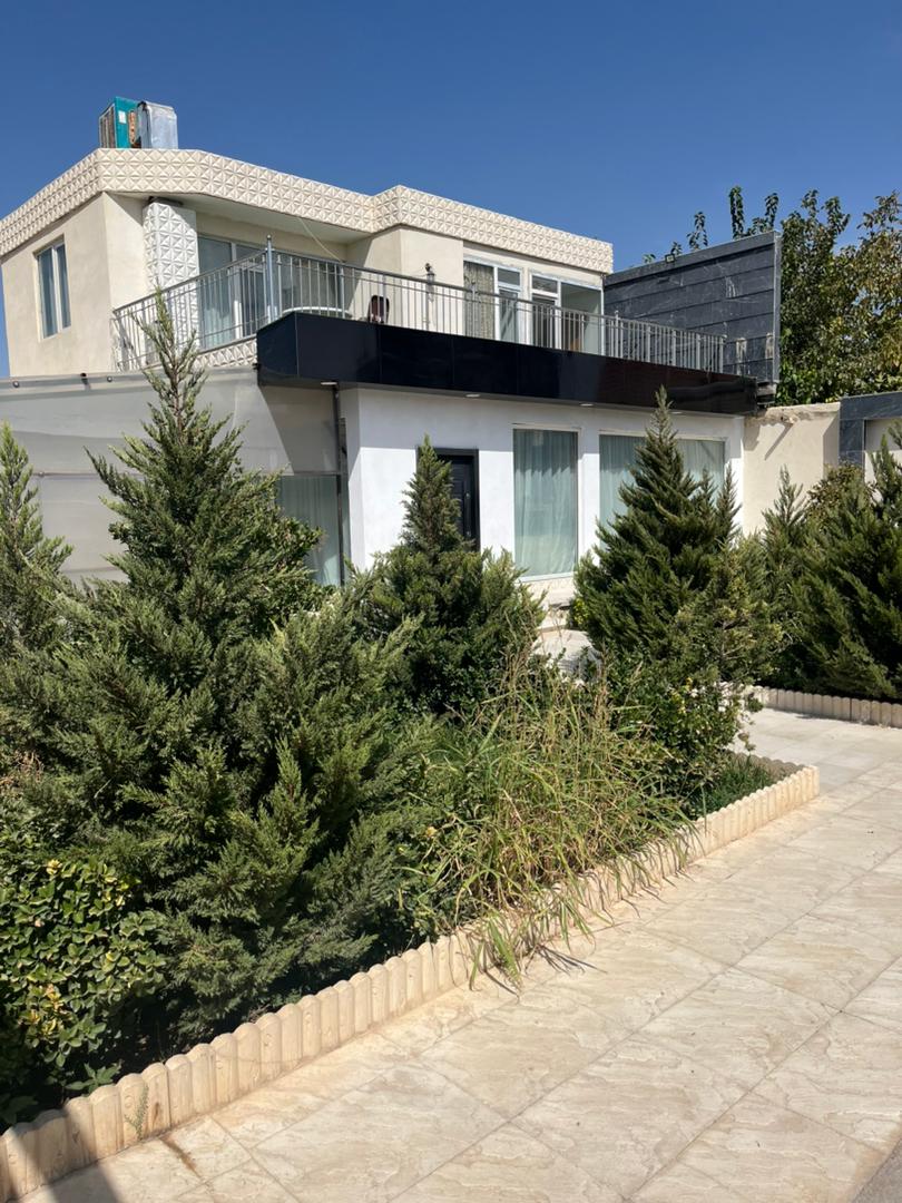 ویلا دوبلکس دو خواب استخردار