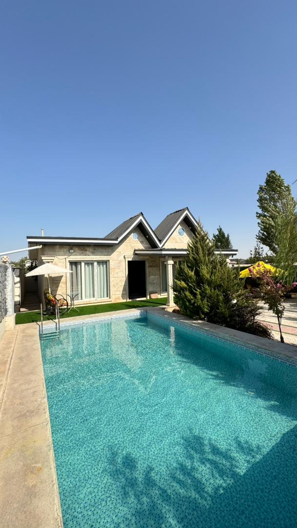 ویلا دو خواب استخردار